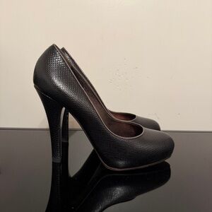 Bottega Veneta Textured Black Heels